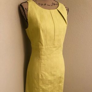 Madison leigh size M